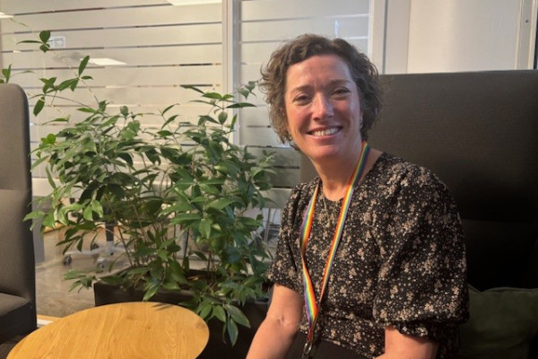 Foto av Marianne Vanem. Ny rådgiver ved Fylkesbiblioteket.