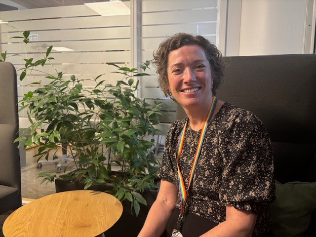 Foto av Marianne Vanem. Ny rådgiver ved Fylkesbiblioteket.